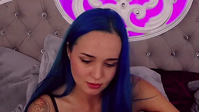 MeIisaLove online show from March 15, 7:27 pm