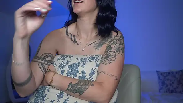 greydesire online show from October 10, 2:05 pm