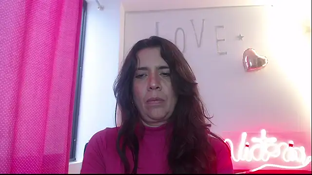 Victoria meester online show from March 3, 8:32 pm