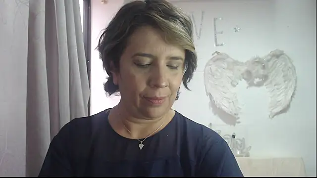 Victoria meester online show from September 15, 7:25 pm