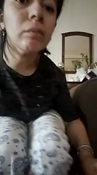 Snapshot of Tatavogliosa89 chatting on January 13, 8:37 am Tatavogliosa89 online show from January 13, 8:37 am