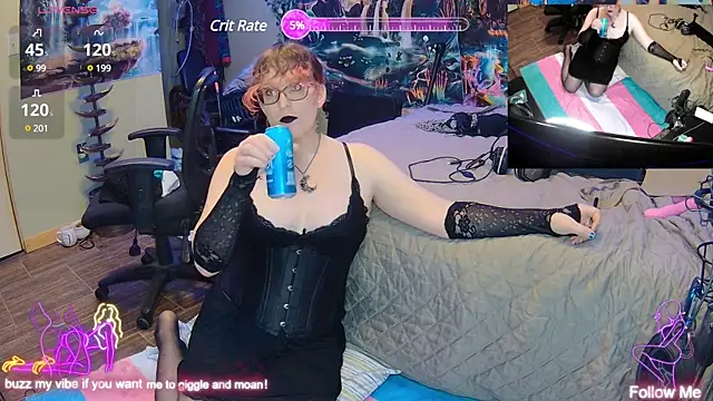 Faye Wilde online show from February 4, 4:05 am
