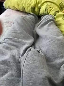 Snapshot of TurkishBigPenis chatting on February 20, 3:01 pm TurkishBigPenis online show from February 20, 3:01 pm