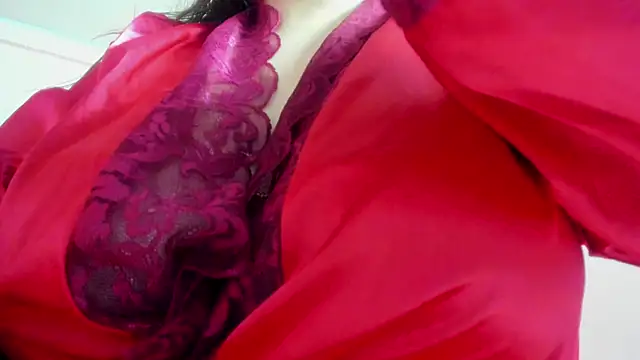 dolly zoe online show from October 24, 4:31 am