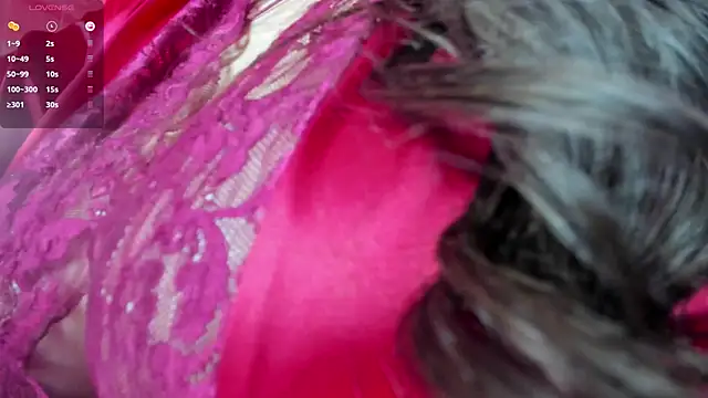 dolly zoe online show from November 13, 9:52 am