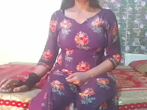 nikitahot3 online show from January 8, 3:07 pm