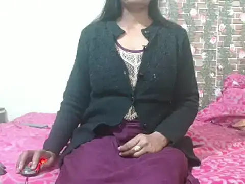 nikitahot3 online show from February 7, 12:53 am
