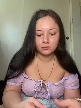 Snapshot of xocrybaby chatting on January 4, 6:51 pm xocrybaby online show from January 4, 6:51 pm