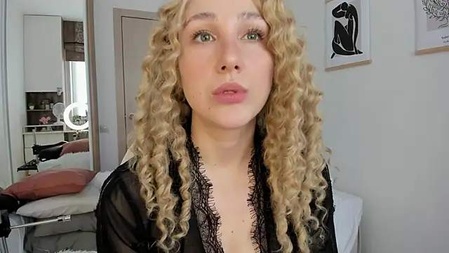 CarolMay online show from May 10, 7:13 am