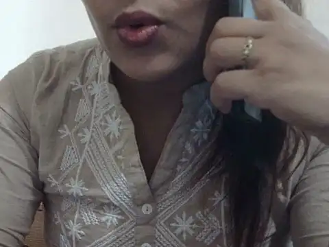 shekira99 online show from December 15, 7:23 am