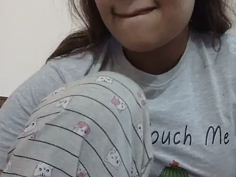 shekira99 online show from December 21, 10:11 am