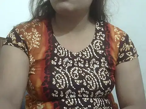 shekira99 online show from May 13, 11:22 pm