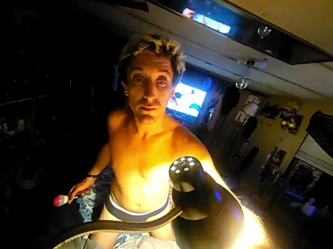 Snapshot of j_hollywood91 chatting on September 30, 1:43 am j hollywood91 online show from September 30, 1:43 am