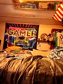 Snapshot of j_hollywood91 chatting on October 31, 10:55 pm j hollywood91 online show from October 31, 10:55 pm