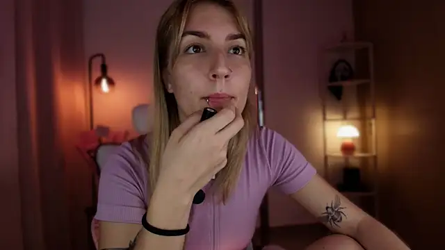 Dakotaa  online show from February 15, 12:07 am