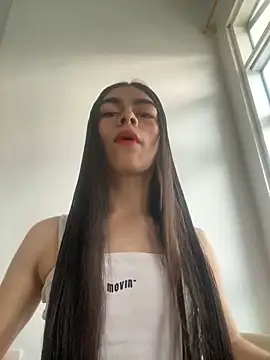 Snapshot of valendoll chatting on March 12, 8:41 pm valendoll online show from March 12, 8:41 pm