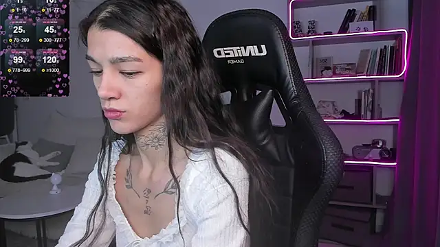 vinkitinkii online show from December 19, 6:56 am