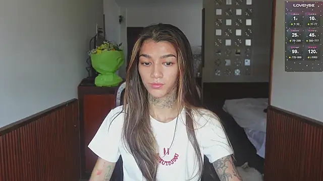 vinkitinkii online show from February 19, 6:31 am