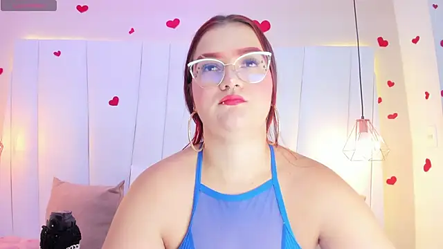 Snapshot of MelanieKlaus chatting on October 10, 7:02 pm MelanieKlaus online show from October 10, 7:02 pm