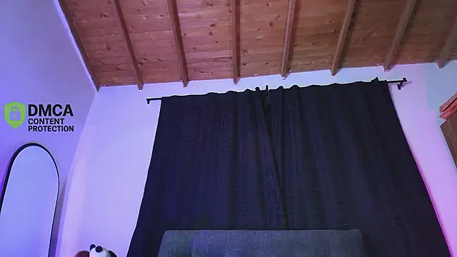 Snapshot of yungelitamor_ chatting on February 11, 4:50 am yungelitamor online show from February 11, 4:50 am