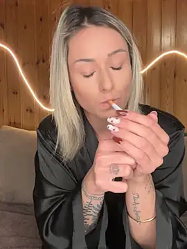 petrouchkaaa  online show from February 23, 11:40 am