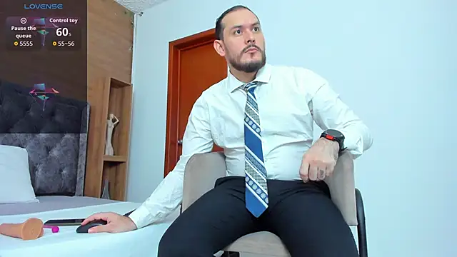 jeanpiere  online show from March 29, 3:06 am