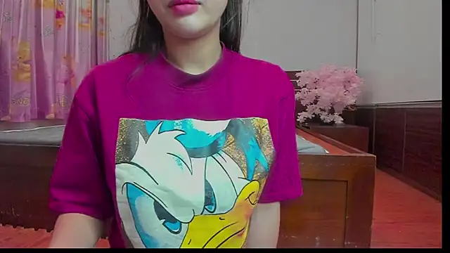 Snapshot of Mimini- chatting on January 21, 1:22 pm Mimini- online show from January 21, 1:22 pm