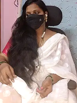 Snapshot of yours-kavaya chatting on December 10, 3:33 pm yours-kavaya online show from December 10, 3:33 pm