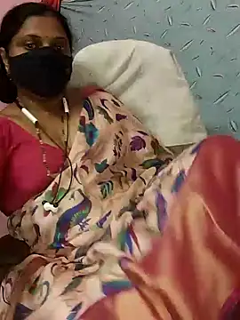 Snapshot of yours-kavaya chatting on December 19, 11:29 am yours-kavaya online show from December 19, 11:29 am