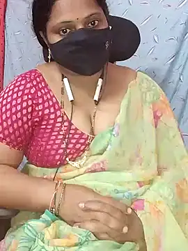 Snapshot of yours-kavaya chatting on December 19, 5:40 pm yours-kavaya online show from December 19, 5:40 pm