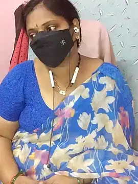 Snapshot of yours-kavaya chatting on December 26, 6:41 am yours-kavaya online show from December 26, 6:41 am