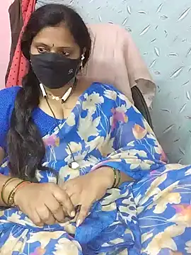 Snapshot of yours-kavaya chatting on December 26, 10:37 am yours-kavaya online show from December 26, 10:37 am