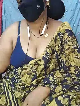 Snapshot of yours-kavaya chatting on January 5, 3:11 am yours-kavaya online show from January 5, 3:11 am