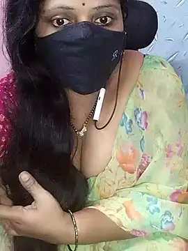 Snapshot of yours-kavaya chatting on January 6, 11:40 am yours-kavaya online show from January 6, 11:40 am