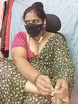 Snapshot of yours-kavaya chatting on January 11, 11:23 am yours-kavaya online show from January 11, 11:23 am