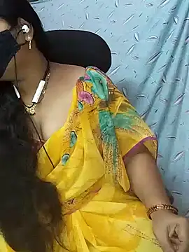 Snapshot of yours-kavaya chatting on January 20, 4:45 pm yours-kavaya online show from January 20, 4:45 pm