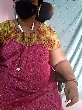 Snapshot of yours-kavaya chatting on January 25, 1:54 am yours-kavaya online show from January 25, 1:54 am