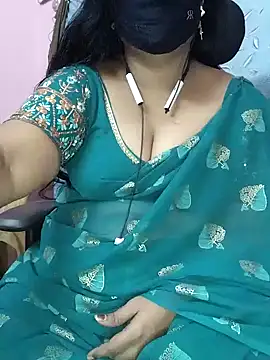 Snapshot of yours-kavaya chatting on January 29, 1:27 am yours-kavaya online show from January 29, 1:27 am