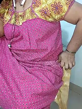 Snapshot of yours-kavaya chatting on March 6, 12:41 pm yours-kavaya online show from March 6, 12:41 pm