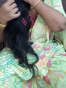 Snapshot of yours-kavaya chatting on October 23, 7:07 am yours-kavaya online show from October 23, 7:07 am