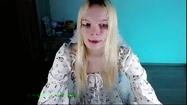Snapshot of Emily_Nyaffee chatting on February 8, 1:11 pm Emily Nyaffee online show from February 8, 1:11 pm