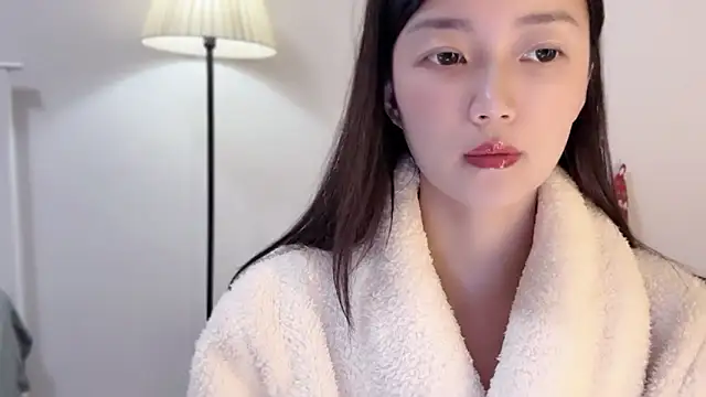 A-xena online show from January 4, 2:25 pm