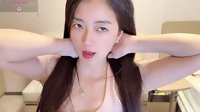 A-xena online show from September 23, 2:20 pm