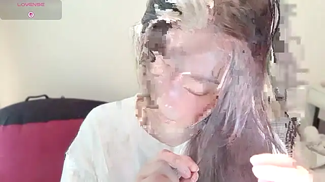 A-xena online show from January 13, 2:50 am