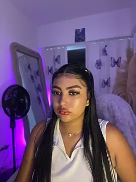 NatashaBrown12 online show from May 13, 3:09 pm
