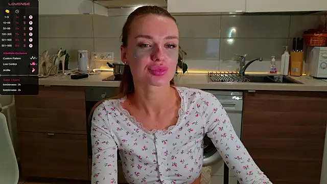 MissLovex online show from November 5, 4:01 am