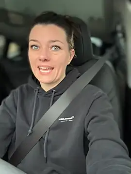 LadyLena1 online show from December 12, 6:10 pm