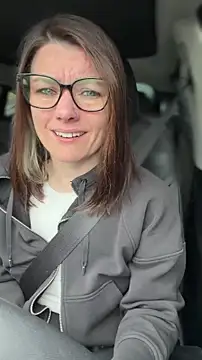 LadyLena1 online show from April 1, 6:05 pm