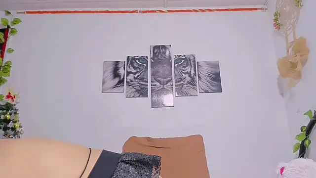 Alhelqueen online show from December 30, 4:51 pm