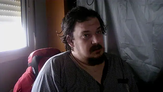 porkorossy online show from March 6, 9:06 am